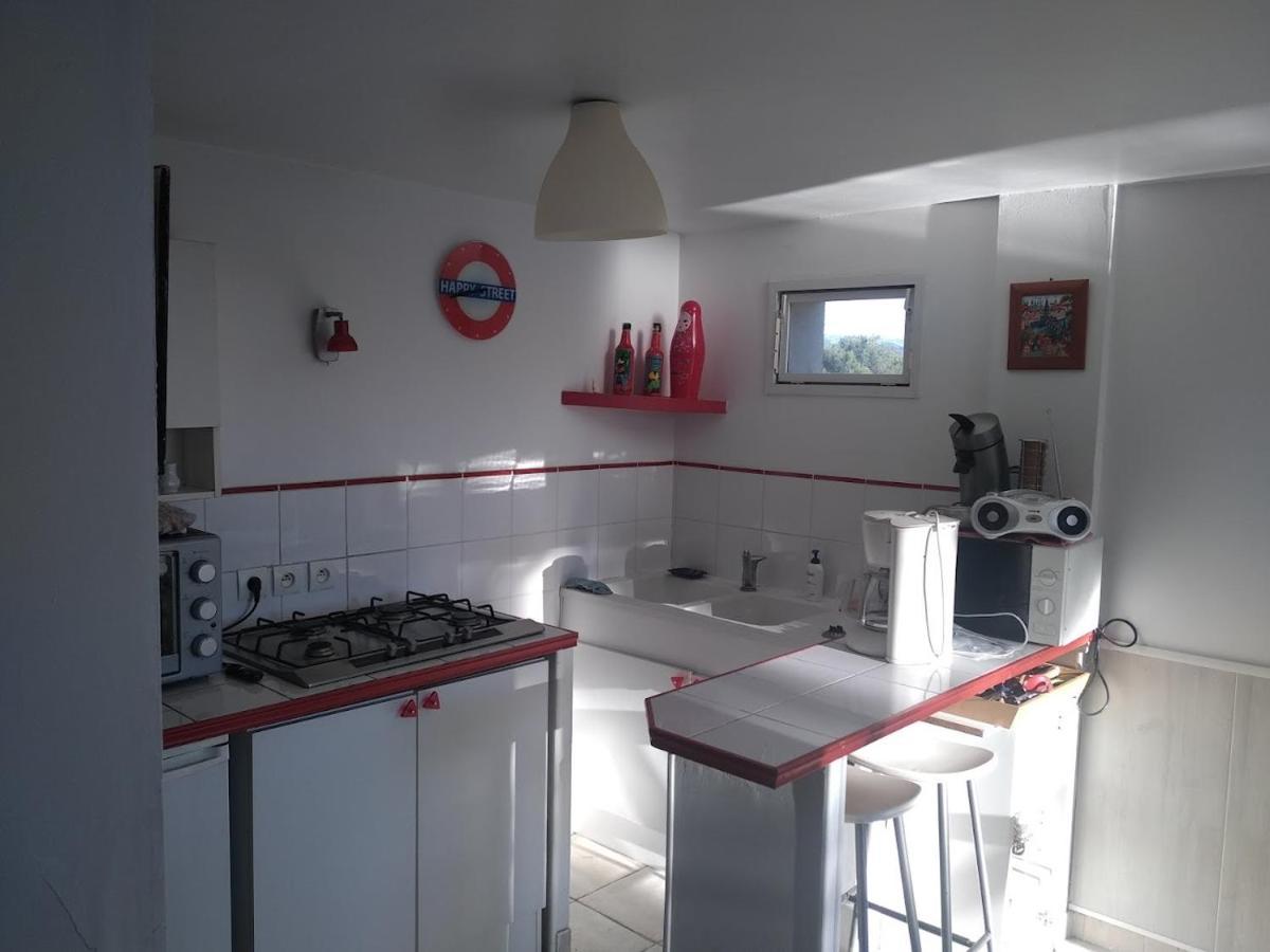 Апартаменти La Madrague- 2P Avec Piscine Privative Сен-Сір-сюр-Мер Екстер'єр фото
